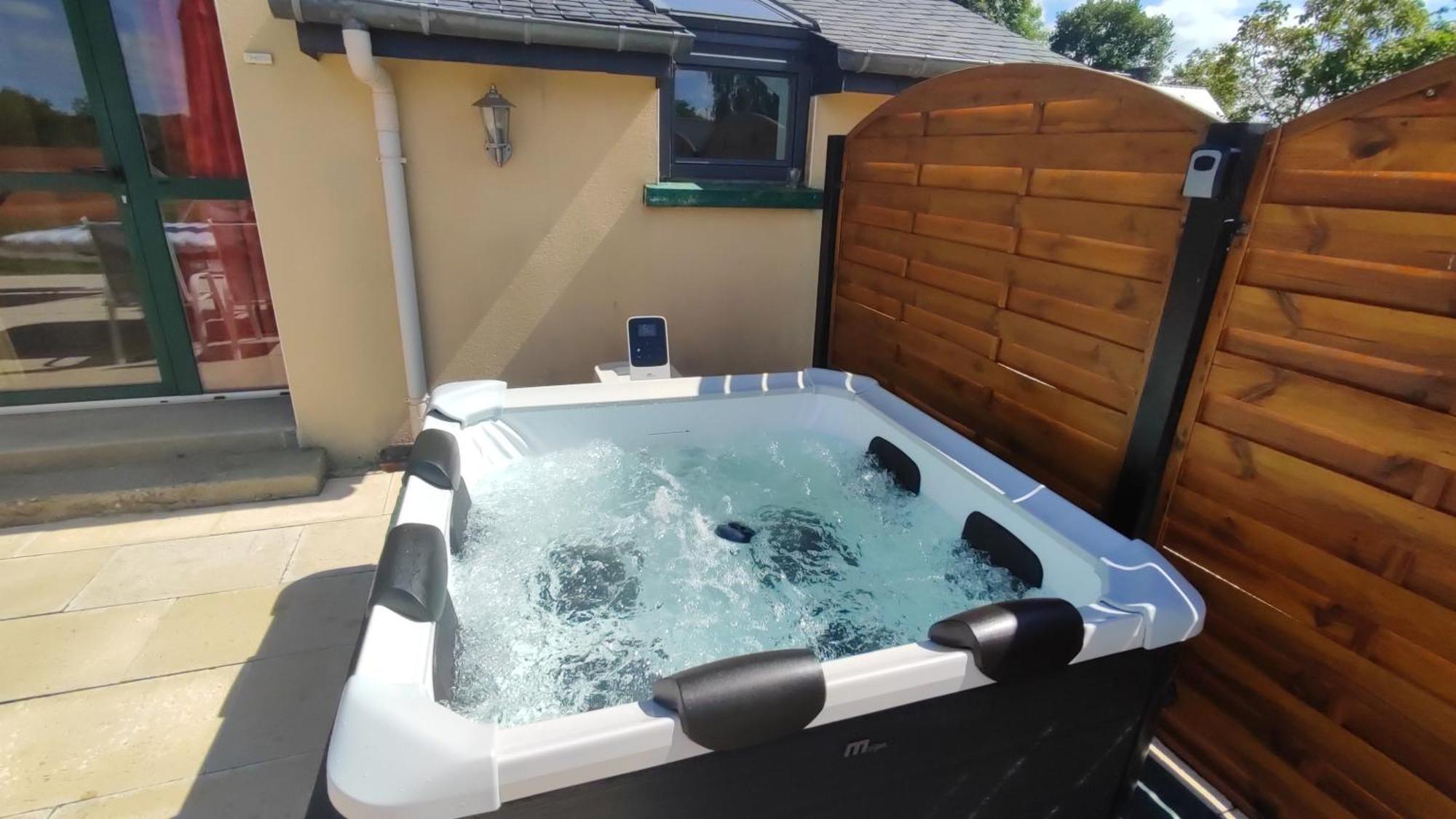 Broceliande Calme Breton, Spa, Wifi, Amazon-Disney Tv, 4 Lits, Freebox Revolution,Draps, Cafe, The Guer Exterior photo